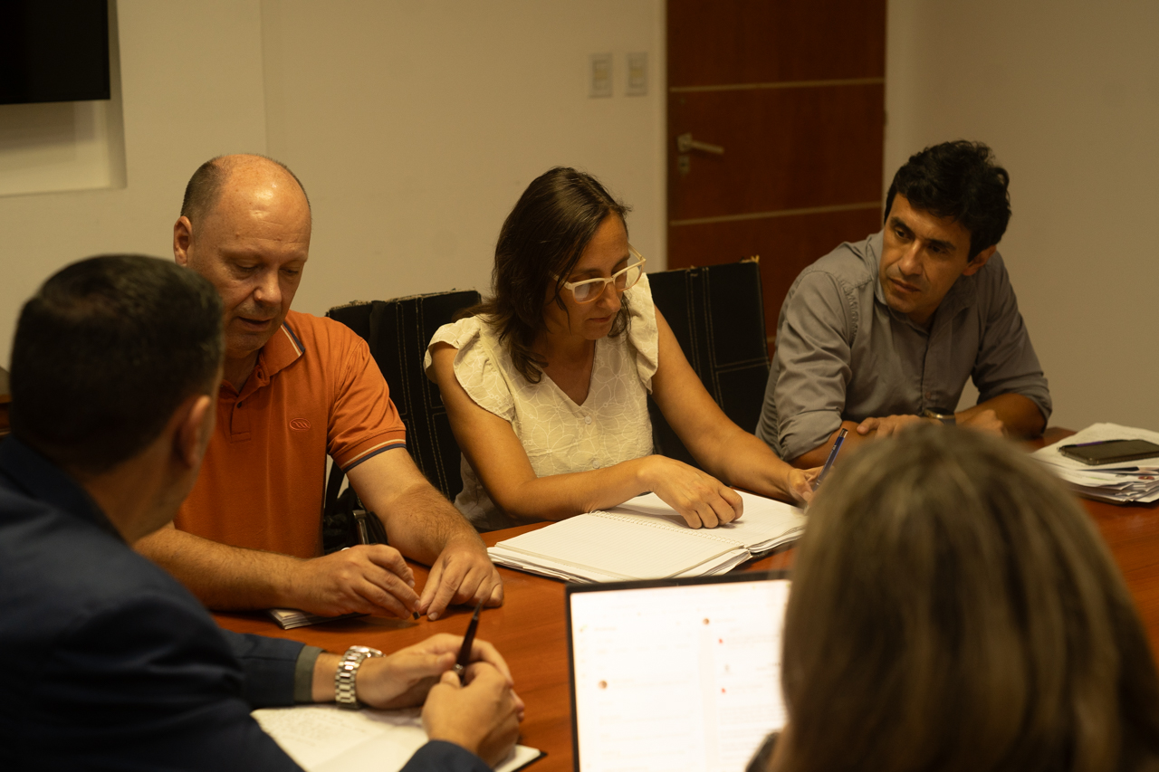 Agmer se reunió con Cuenca y planteó un tema clave