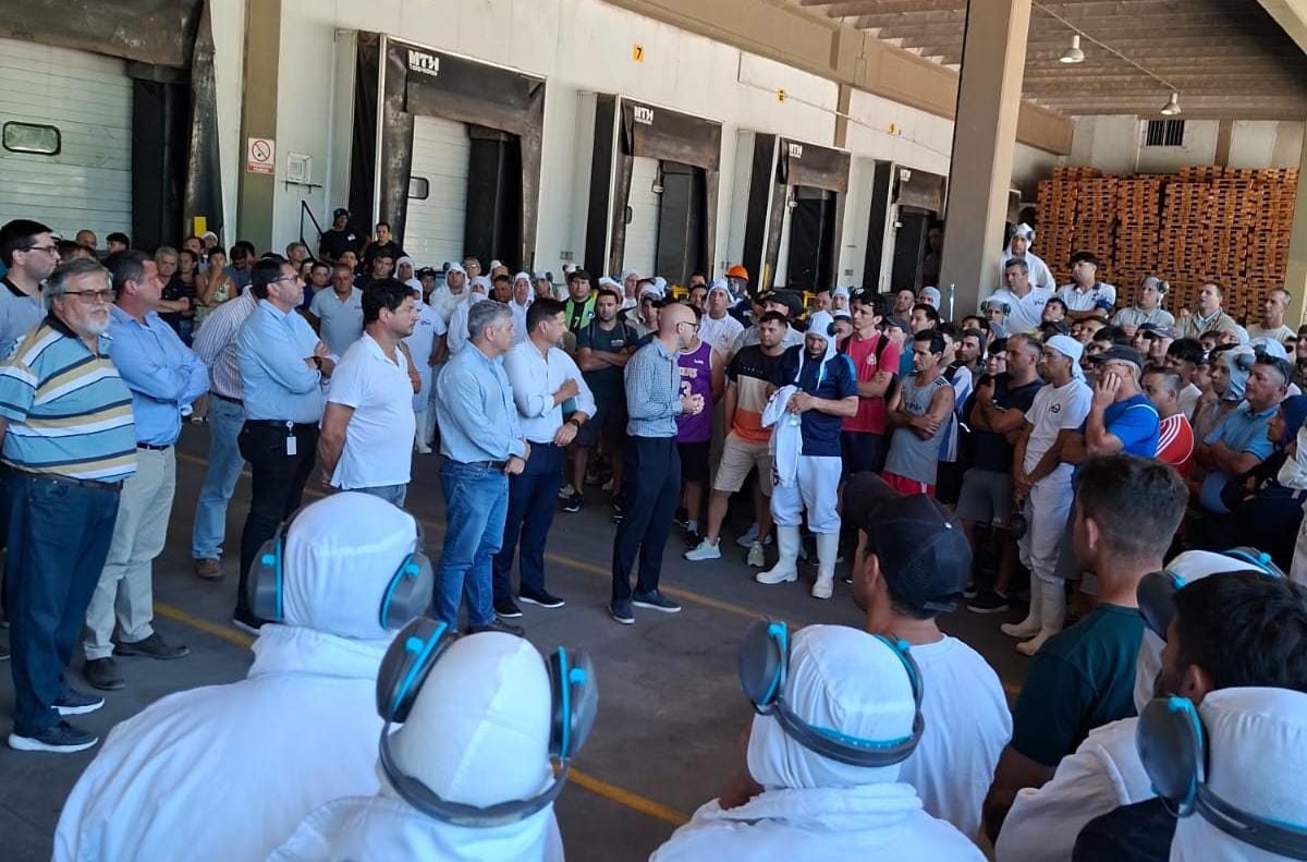 Granja Tres Arroyos: intervino el Gobierno y se levantó el paro