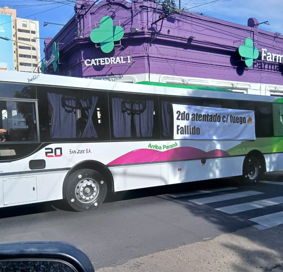 Por qué el servicio de colectivos se suspendió a las 22